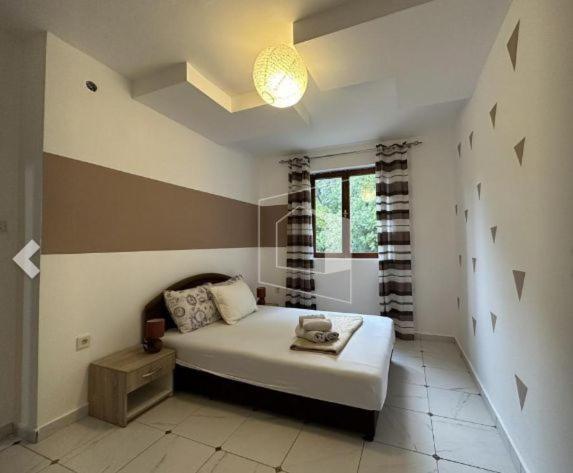 Alex Guesthouse Kotor Exterior photo